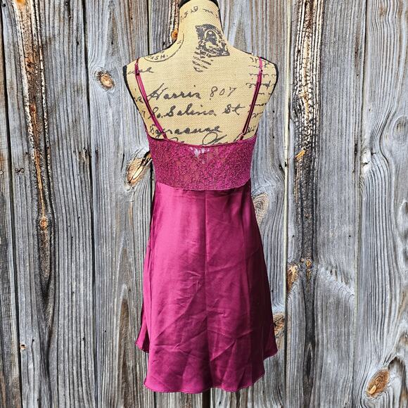 Satin Lace Chemise VTG Victoria's Secret Size M Burgundy Vintage Gold Label Gown - Picture 4 of 8
